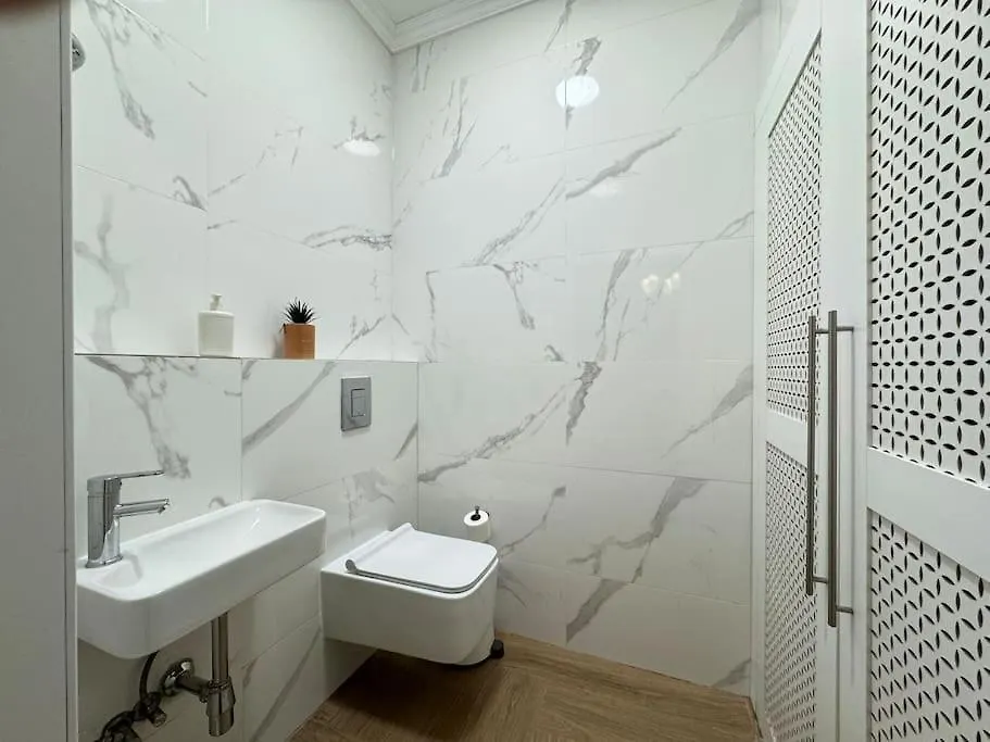 Deer Cave In Urban City 2 Almaty Apartment