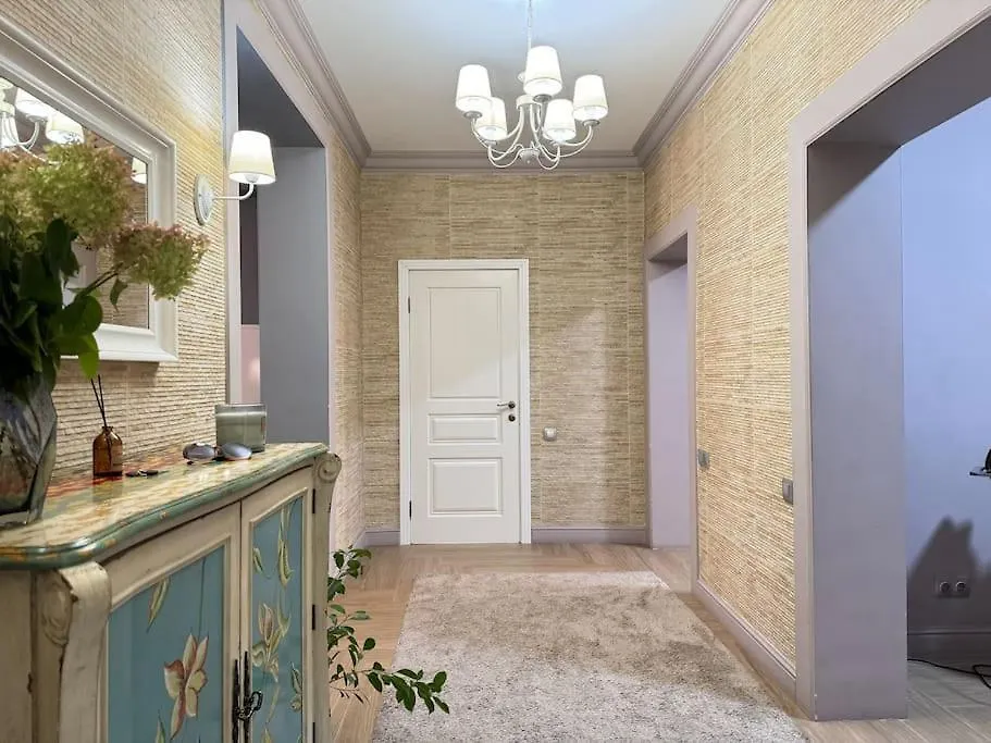 Apartment Deer Cave In Urban City 2 Almaty